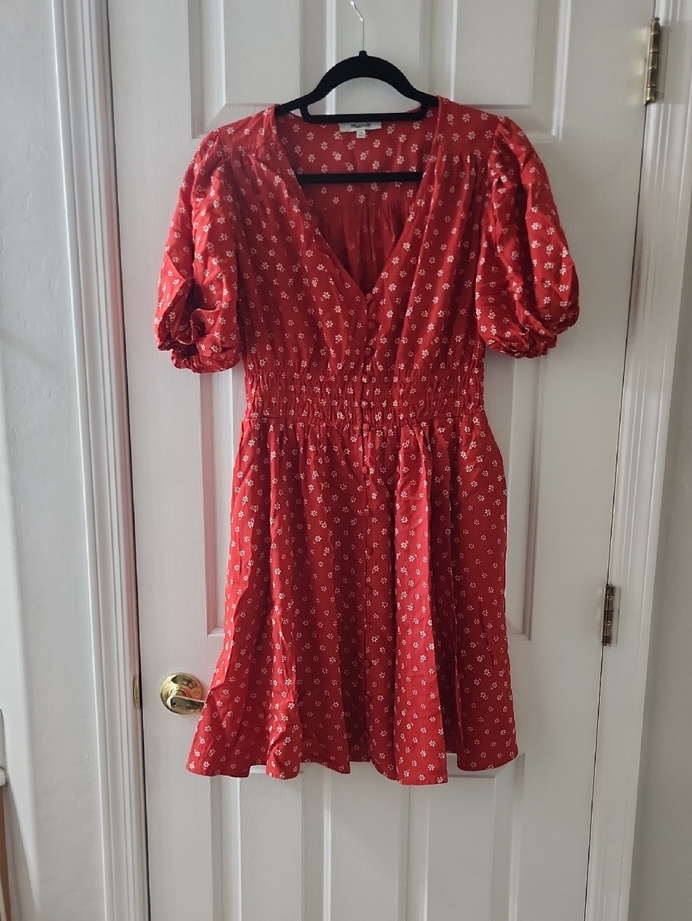 Madewell Red Floral V-Neck Puff Sleeve Dress